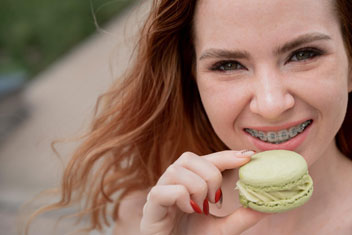 غذاها و نوشیدنی‌های مجاز و ممنوع هنگام استفاده از ارتودنسی